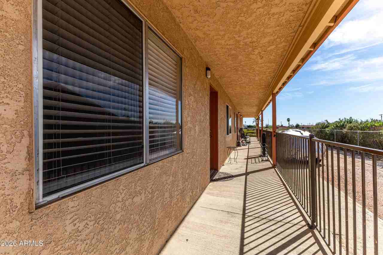 12817 W Cottonwood St #1 - Photo 2 of 7