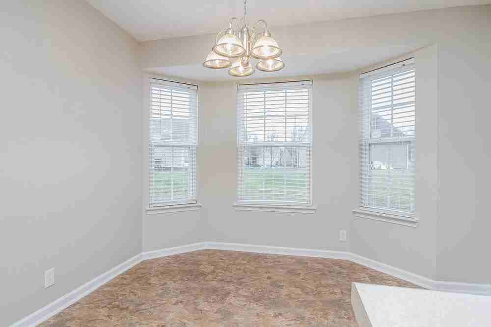 1413 Chesterbrook Ct - Photo 3 of 15