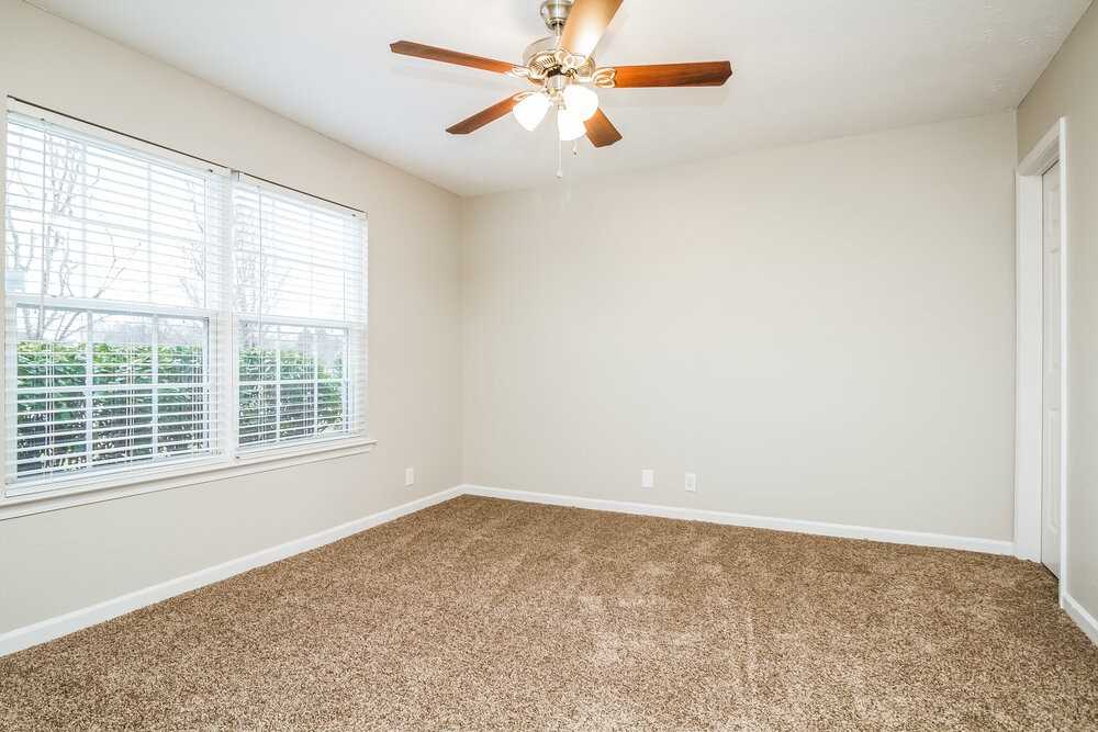 1413 Chesterbrook Ct - Photo 7 of 15