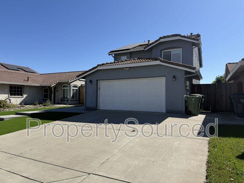 1520 Andrew St - Photo 3 of 43