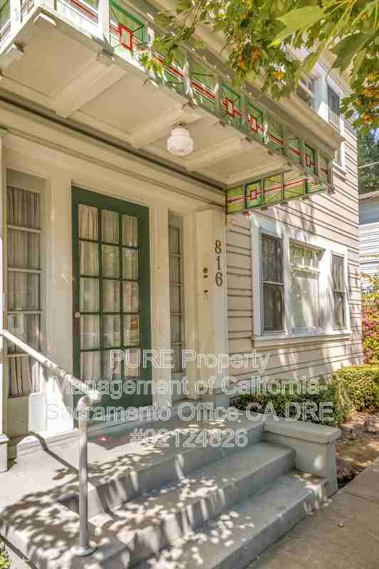 816 22nd St #1 - Photo 2 of 17