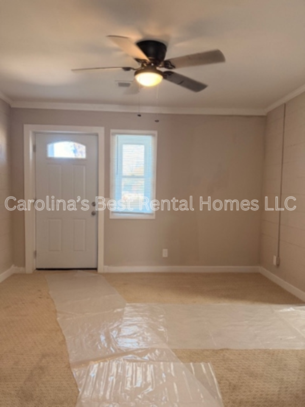 621 Milligan St - Photo 3 of 12