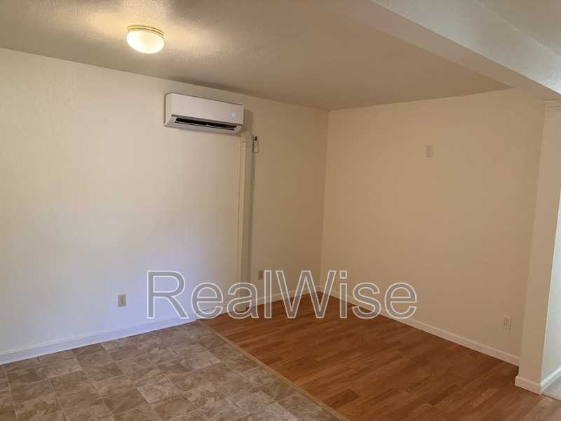 552 Pacific Ave #09 - Photo 6 of 14