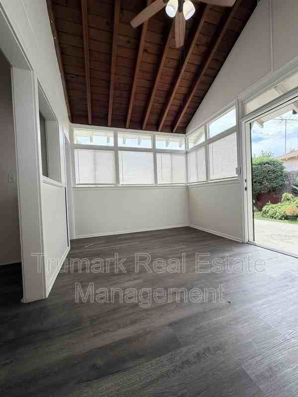 1728 N California St - Photo 3 of 16