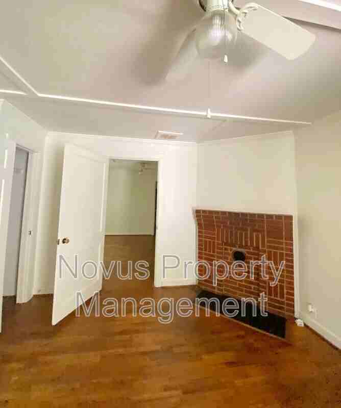 122 Mandeville Ave #A - Photo 3 of 10