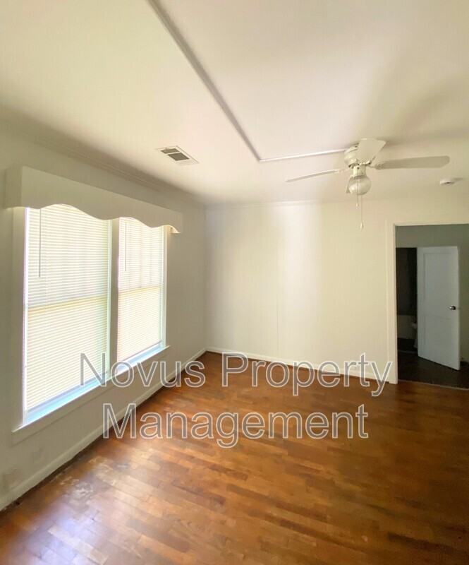 122 Mandeville Ave #A - Photo 4 of 10