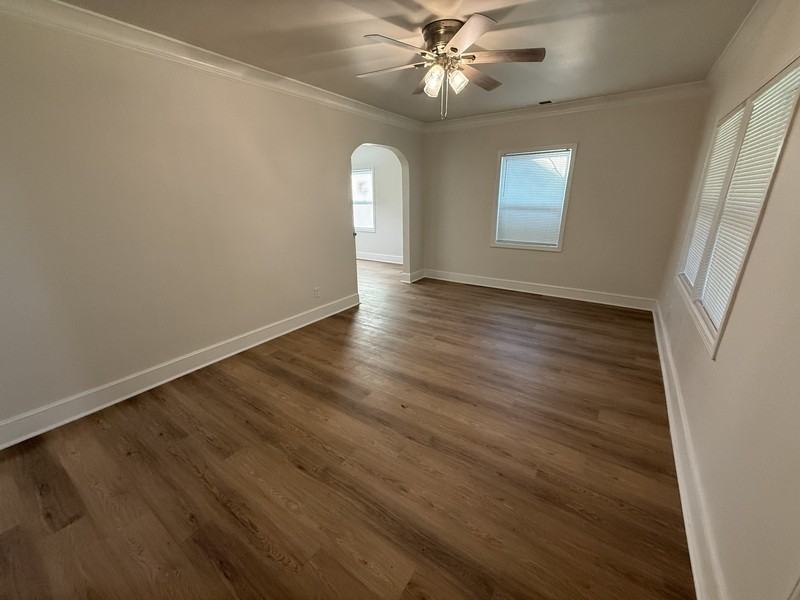 3739 Rhea Ave - Photo 3 of 46