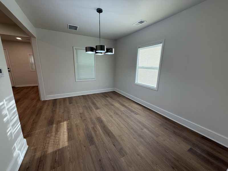 3739 Rhea Ave - Photo 7 of 46