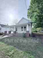 featured image of 1110 Adams St