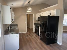 featured image of 103 Walnut Grove Cir