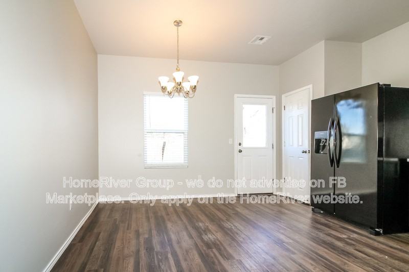 3325 Se 94th St - Photo 4 of 21