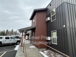featured image of 9 River Rd