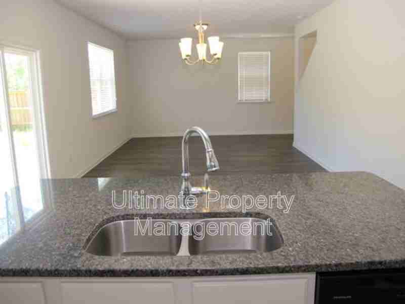 8164 E Highcroft Dr Ne - Photo 6 of 16