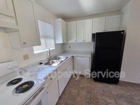 228 Mcfarland St #6 - Photo 1 of 1