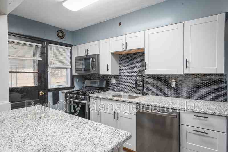 1237 Delbert Ave - Photo 7 of 29