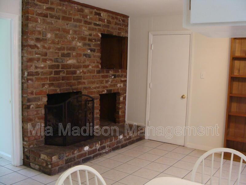 112 Jacquelyn Dr - Photo 5 of 18