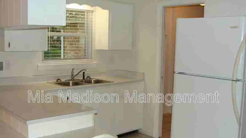 112 Jacquelyn Dr - Photo 7 of 18