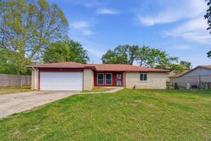 featured image of 205 E Marshall St