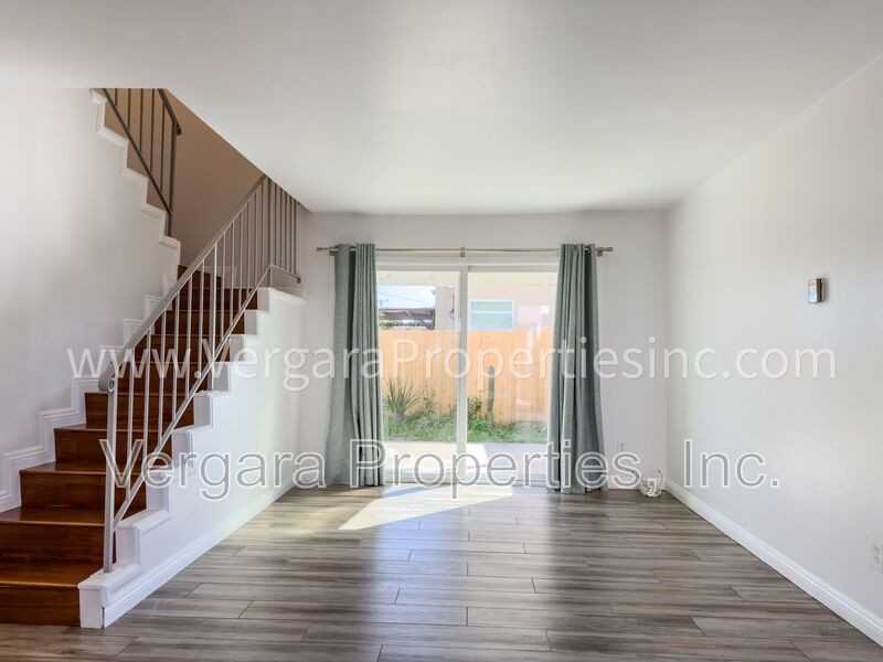 18012 Manhattan Pl - Photo 5 of 33