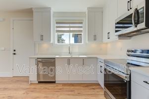 featured image of 1524 Vineyard Dr