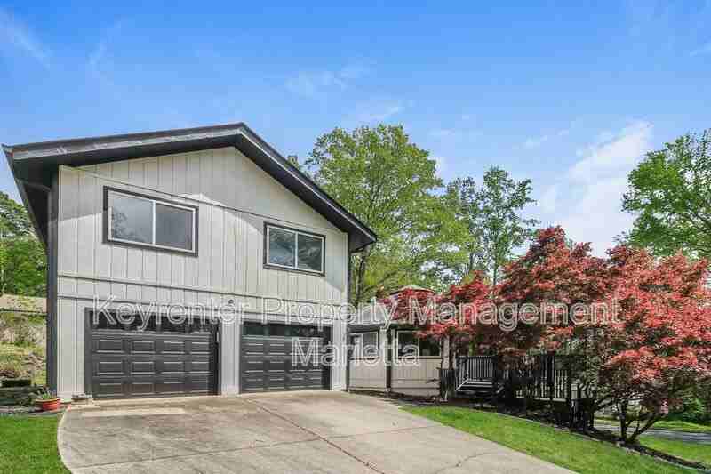 153 Learner Ct Se - Photo 3 of 23