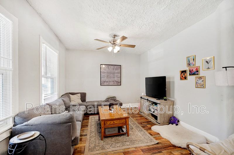 1201 Saint Peter St - Photo 7 of 25