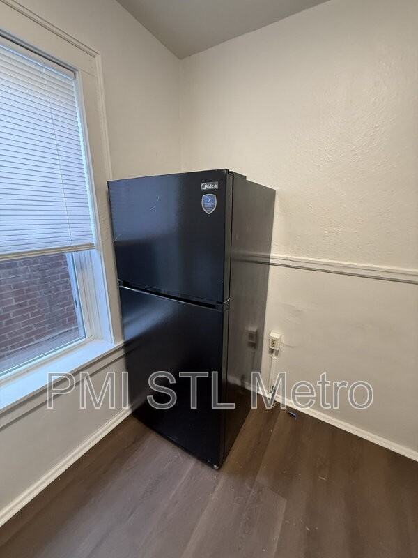 3885 Meramec St #103 - Photo 2 of 5