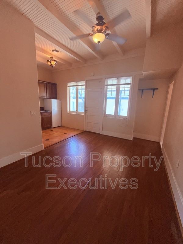 502 E University Blvd - Photo 6 of 14