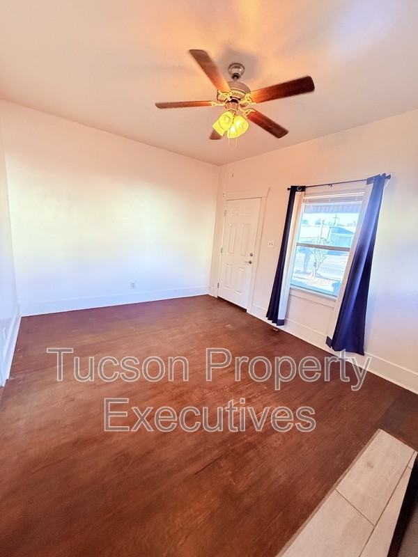 724 E Drachman St - Photo 7 of 20