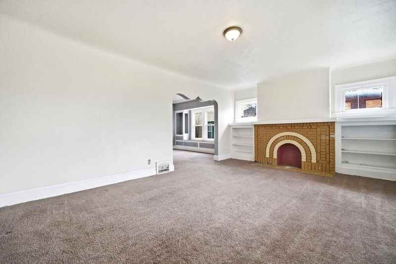 389 E 116th St - Photo 2 of 15