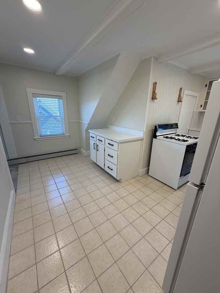 Irving St #3 - Photo 2 of 19