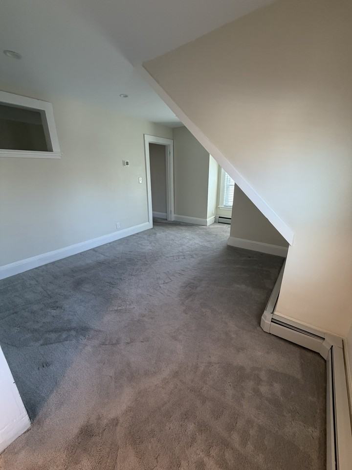 Irving St #3 - Photo 4 of 19