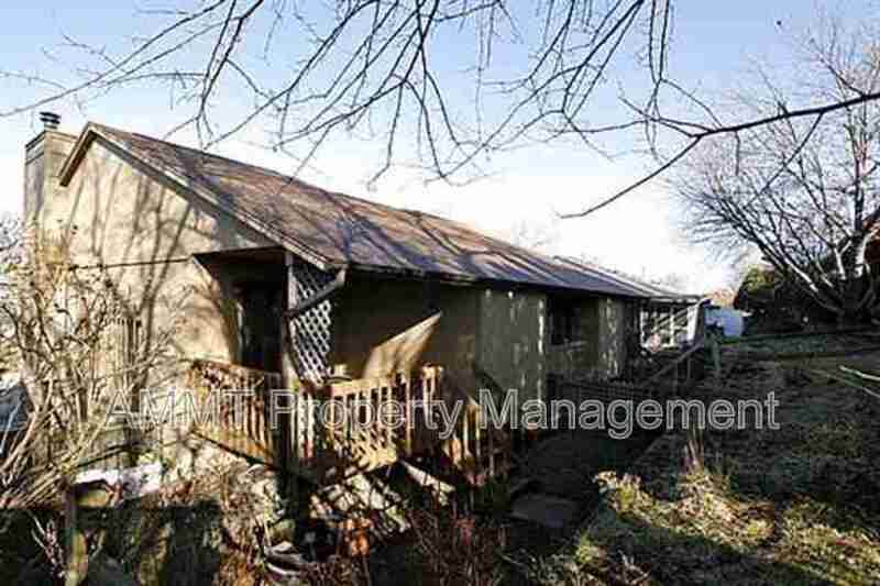 848 Jr Real Estate:Dover Street - Photo 2 of 17