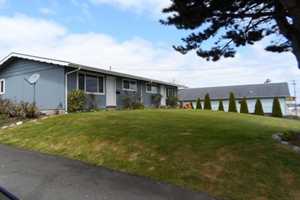 featured image of 2388 Broadway Ave