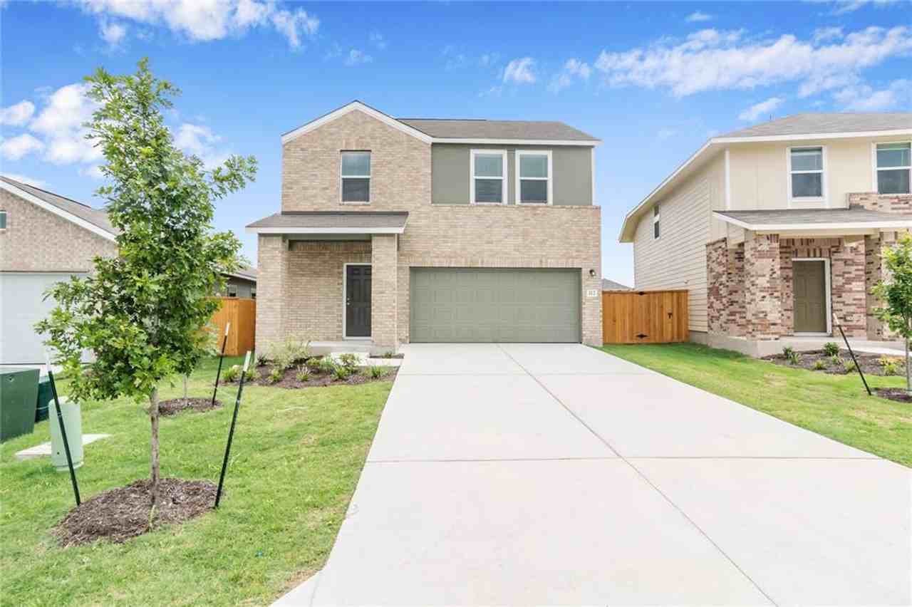 112 Dollars Dr - Photo 2 of 28