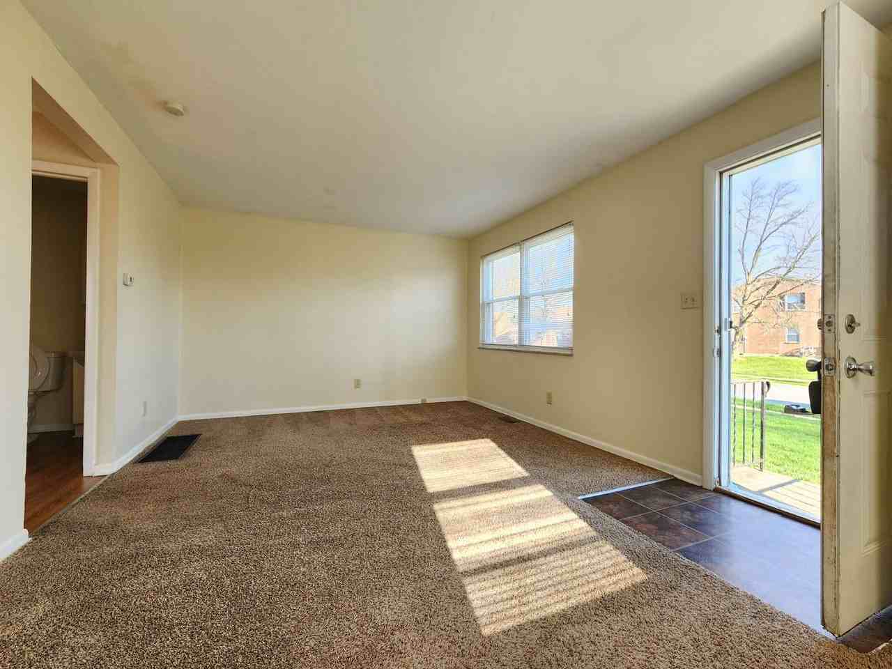 2527 Sonora Dr - Photo 3 of 25