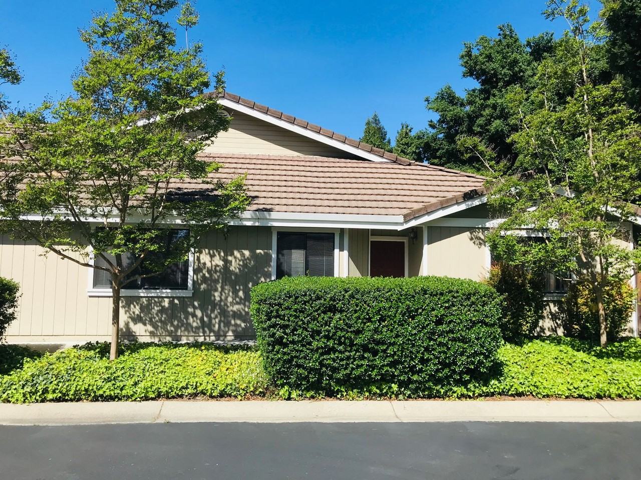 29 Glen Valley Cir - Photo 2 of 27