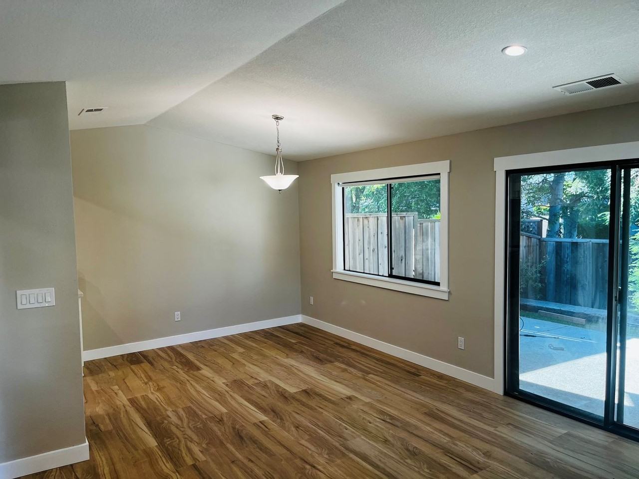 29 Glen Valley Cir - Photo 5 of 27