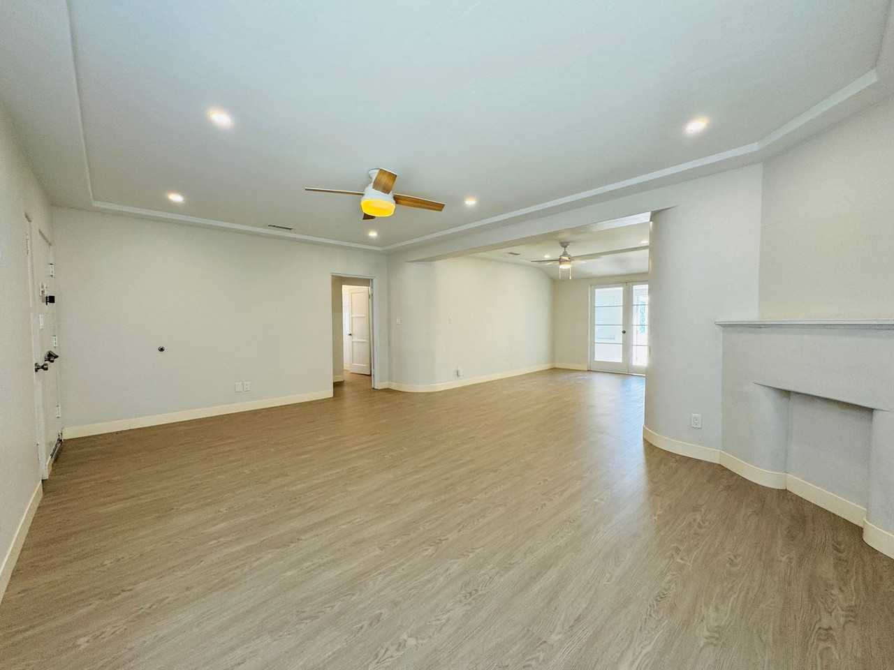 4825 Rolando Blvd - Photo 2 of 18