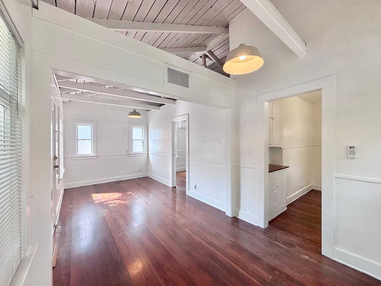 1773 Talmadge St - Photo 5 of 24