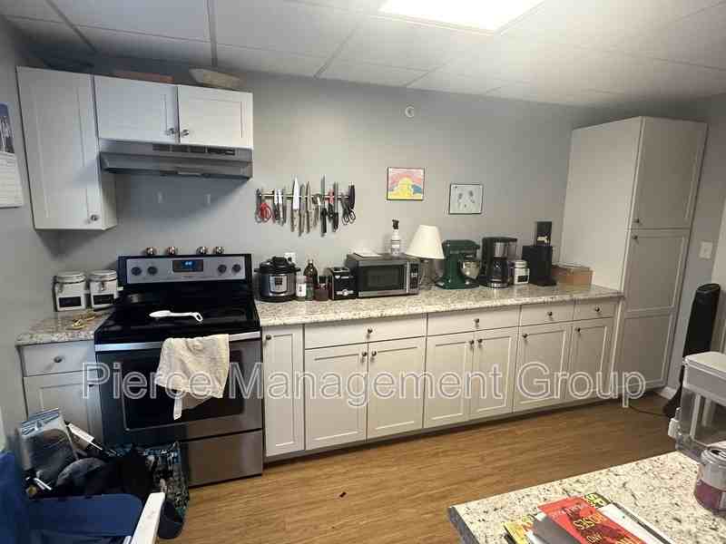 6 Old Chester Rd #1 - Photo 2 of 8