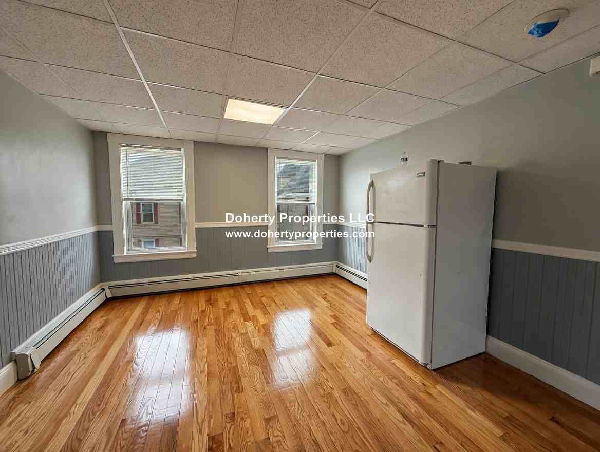 117 University Ave #3 - Photo 6 of 8