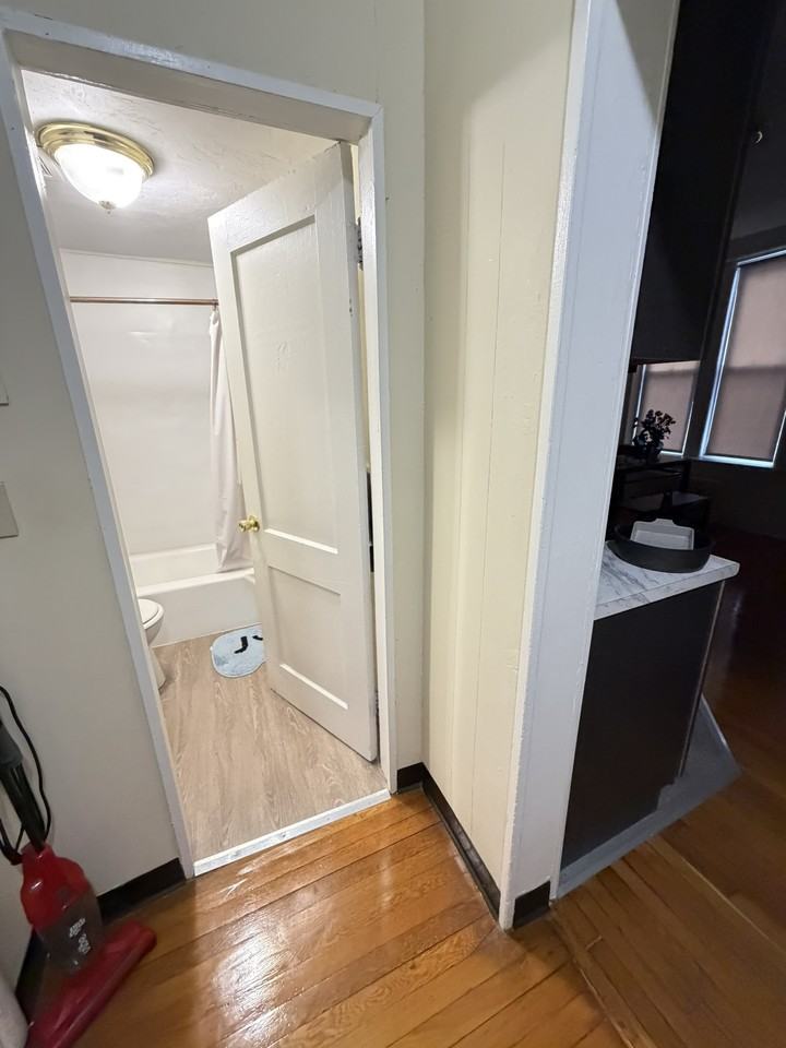 1124 Commonwealth Ave #2A - Photo 3 of 11