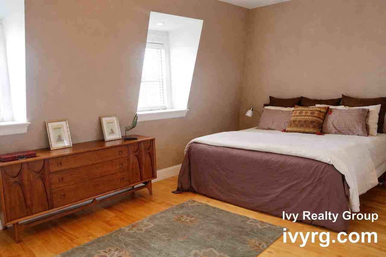 358 Dorchester St #3 - Photo 6 of 10