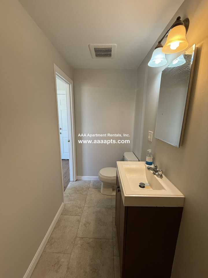 Hamilton St #5 - Photo 2 of 14