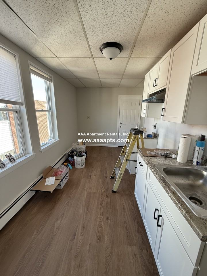 Hamilton St #5 - Photo 5 of 14