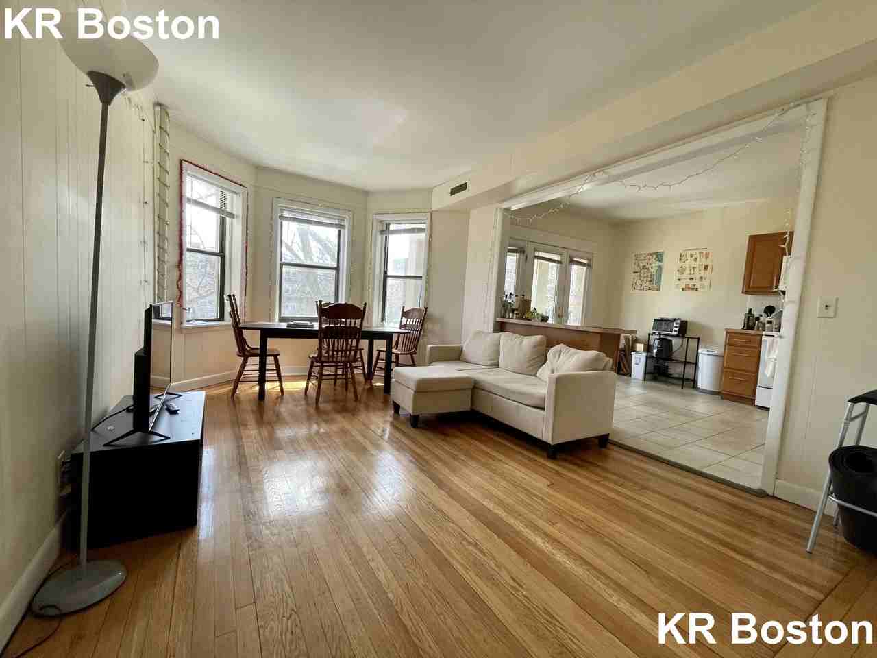 Commonwealth Ave #3 - Photo 4 of 24