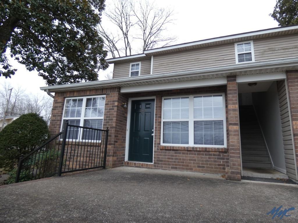 732 Greenland Dr - Photo 2 of 17