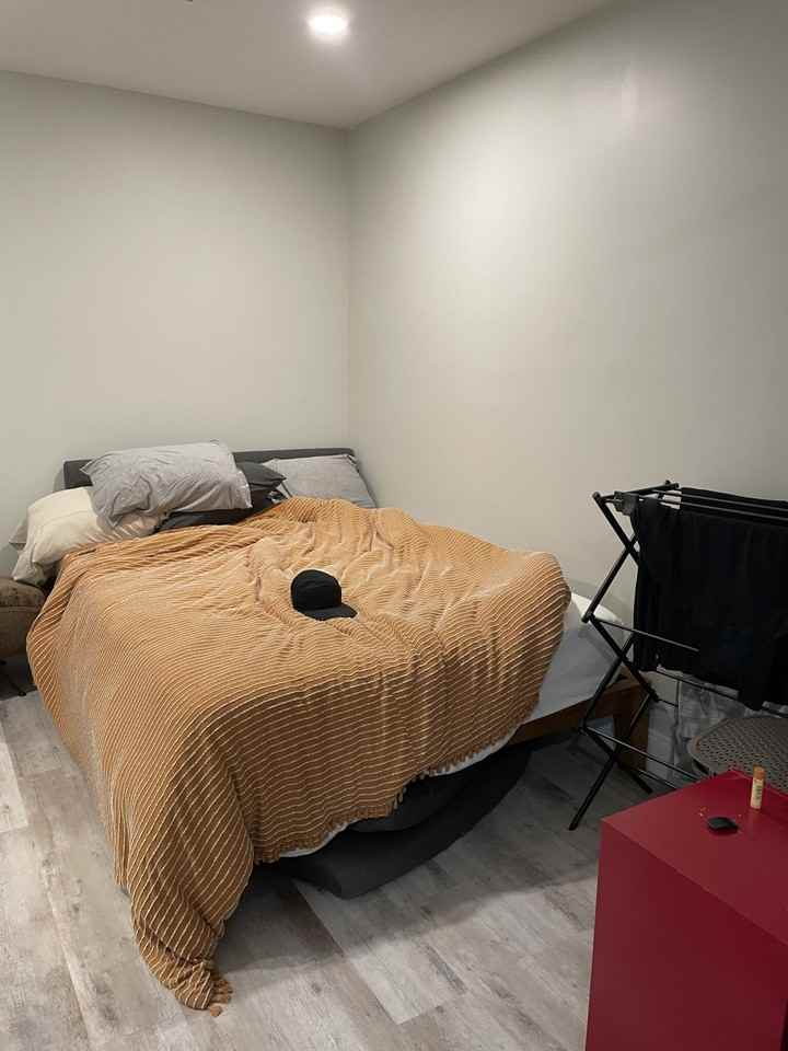 Old Colony Ave #509 - Photo 6 of 9