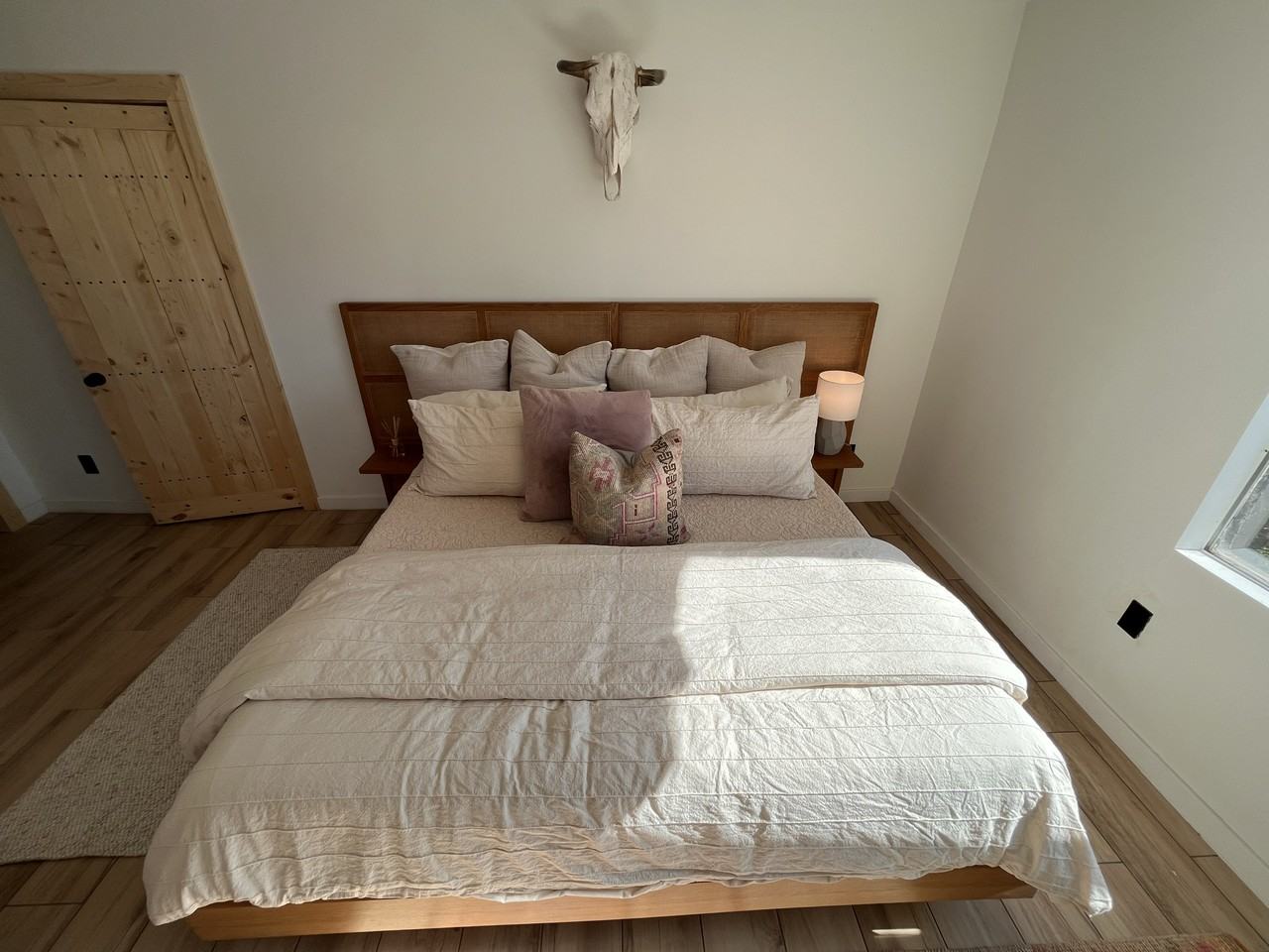 122 W Washington Ave #NA - Photo 4 of 16